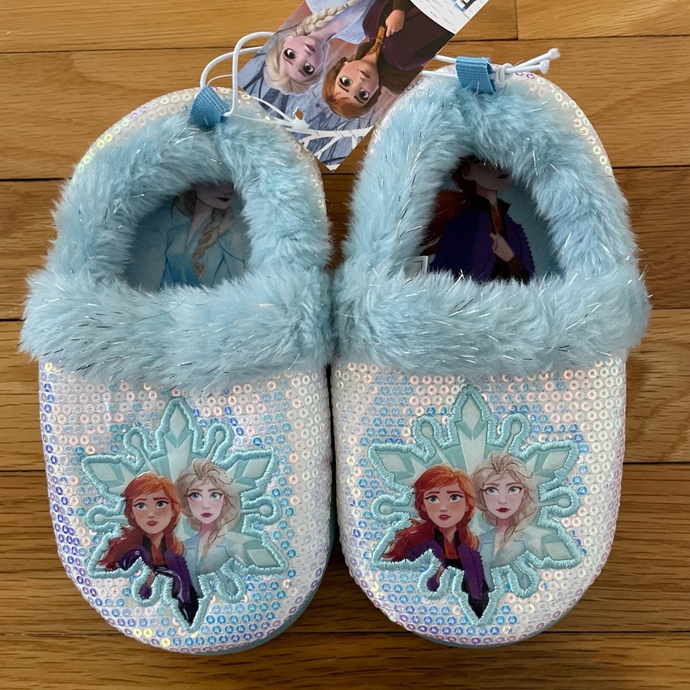 Frozen Kids Slippers - NEW!
